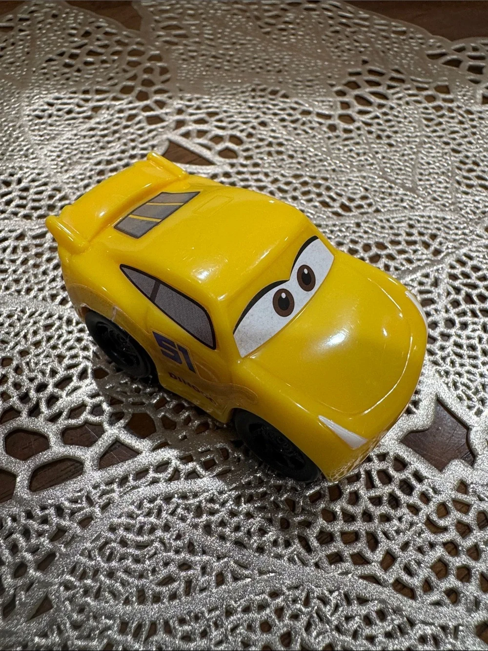 ✨McDonald Happy Meal 2022 Disney Pixar Cars Dinoco Cruz Ramirez